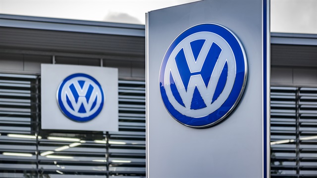 Volkswagen, iki büyük tedarikçisiyle sorun yaşadığı için Golf ve Passat'ın üretiminde sıkıntı yaşıyor.