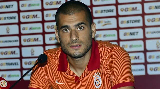 Galatasaray'ın golcüsü Eren Derdiyok Akhisar Belediyespor maçı öncesi soruları yanıtladı.