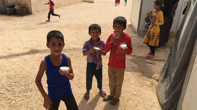 Suriyeli çocukların sevinci kameralara böyle yansıdı.