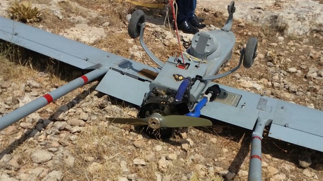 Şehitkamil'de boş bir araziye insansız hava aracı düştü. 

