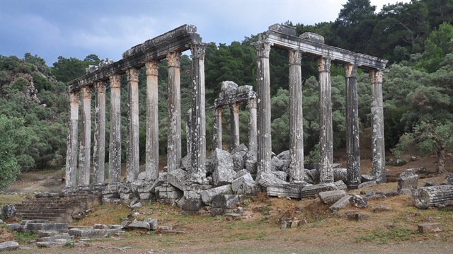 Zeus Lepsynos Tapınağı'nın restore edilmesi için çalışmalara başlandı.