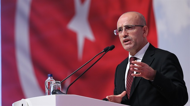 Başbakan Yardımcısı Mehmet Şimşek, 'Apple Türkiye'ye taşınmalı' dedi.