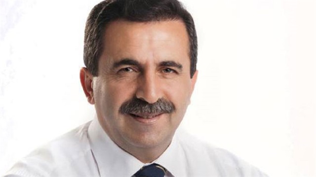 FETÖ/PDY soruşturması kapsamında gözaltına alınan ve adli kontrol kararıyla serbest bırakılan Konya'nın Ilgın İlçe Belediye Başkanı Halil İbrahim Oral, çıkarıldığı mahkemece tutuklandı.