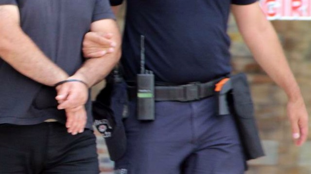 (FETÖ/PDY) soruşturması kapsamında gözaltına alınan İstanbul Adliyesinde görevli 25 kişi adliyeye sevk edildi.