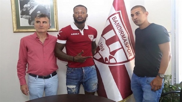 Bandırmaspor Kulübü, yeni transfer Mapuku'nun formaya yaptığı hareketi affetmedi.