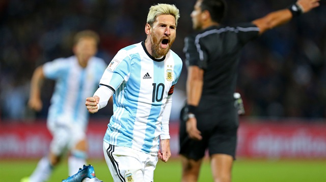 Arjantin Milli Takımı'nı bıraktığını açıklayan, ancak bu kararından vazgeçen Lionel Messi milli formaya golle döndü.