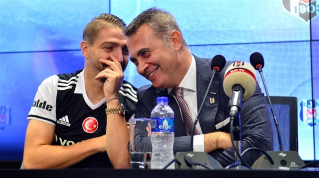 Beşiktaş Başkanı Fikret Orman, Gökhan İnler transferindeki sabırlı tutumu sebebiyle oyuncuyu bonservissiz olarak siyah beyazlılara kazandırdı.