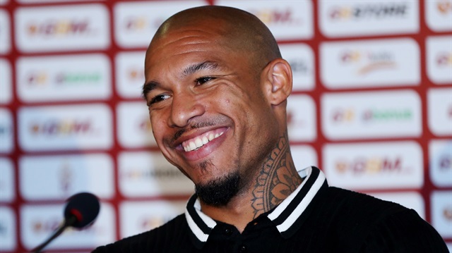 Galatasaray'ın yeni transferi Nigel de Jong, sarı kırmızılılardaki günleriyle ilgili konuştu. 