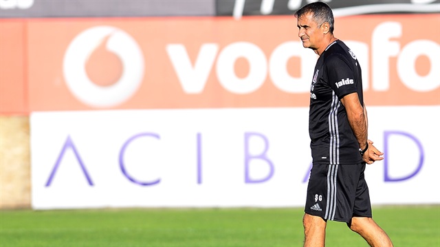 Beşiktaş Teknik Direktörü Şenol Güneş, siyah beyazlı taraftarların Fabricio talebine karşılık kalede Tolga Zengin'e şans vermeye devam edecek.