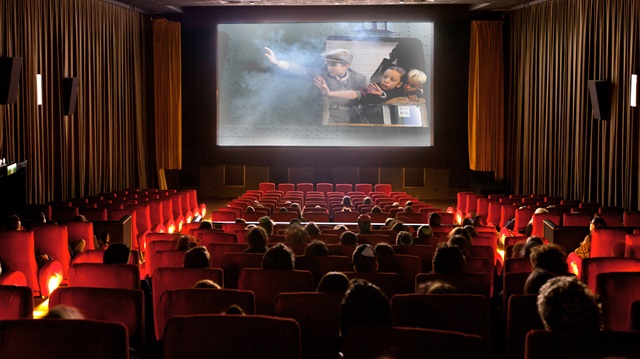 Türkiye'deki sinema salonlarında bu hafta 2'si yerli 7 film vizyona girecek. 