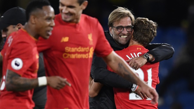 Arsenal ve son şampiyon Leicester City'i mağlup eden Liverpool, deplasmanda Chelsea'yi de yendi.