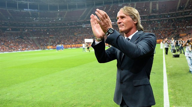 Riekerink, sarı-kırmızılı taraftarlara desteklerinden dolayı teşekkür etti.