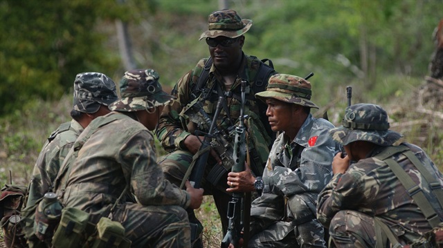 Filipinler ordusu tarafından düzenlenen başarısız bir operasyonda 18 Filipinli askerle 5 Ebu Seyyaf militanı ölmüştü.