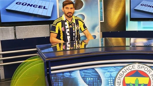 Fenerbahçe'nin defans oyuncusu Şener Özbayraklı FBTV'ye samimi açıklamalarda bulundu.