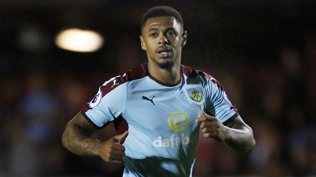 Andre Gray, 4 yıl önce paylaştığı bir gönderi nedeniyle İngiltere Futbol Federasyonu'ndan 4 maç ceza aldı.