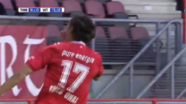 Enes Ünal, Twente formasıyla 6.maçında 7.golünü attı. 