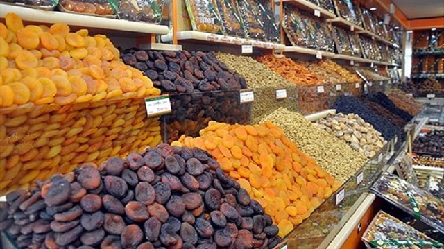 Türk kuru meyve sektörü 2023 yılı için 3 milyar dolar ihracat hedefliyor.