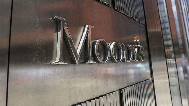 Kredi derecelendirme kuruluşu Moody's'in not indirimine tepkiler devam ediyor.