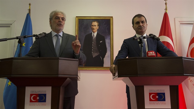 AB Bakanı ve Başmüzakereci Ömer Çelik ve AB Komisyonu İnsani Yardım ve Kriz Yönetiminden Sorumlu Üyesi Christos Stylianides.