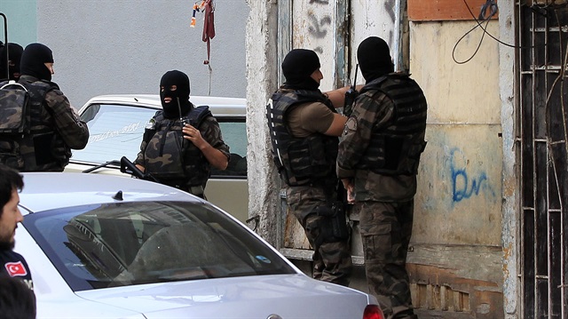 İstanbul'da terör örgütü PKK'ya yönelik operasyon düzenlendi. 