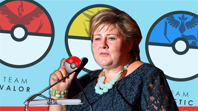 Norveç Başbakanı Erna Solberg Pokemon Go oyununu parlamentoda bile oynamaya devam ediyor.