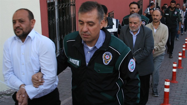 Kayseri’deki operasyonda Kimse Yok mu Derneği üyelerinden Mehmet Zahid Güleç, Ümit Özen, Süleyman Başak Buko, Osman Özgün, Kamil Erülgen ve Erhan Gökhan tutuklanmıştı.