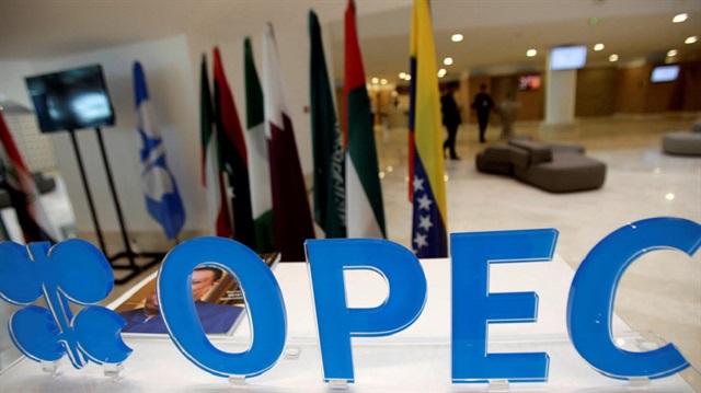 Viyana'da yapılacak OPEC toplantısına üye olmayan petrol üreticisi ülkelerde katılacak.