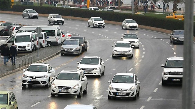 Türkiye'de yılın 8 aylık döneminde trafiğe kaydı yapılan otomobillerde renk tercihi yüzde 62,7 ile beyaz oldu.

