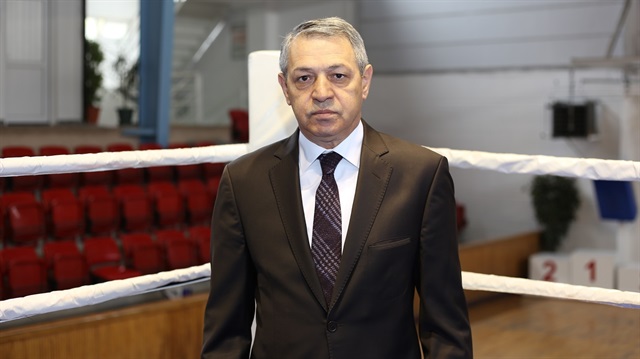 
Türkiye Boks Federasyona Başkanı Eyüp Gözgeç,  Rio’daki organizasyonda skandal kararlar veren hakemlerin açığa alındığını söyledi.
