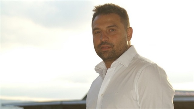 Kacaeli Birlikspor, Galatasaray'ın 2000 yılında kazandığı UEFA Kupası kadrosunda yer alan Fatih Akyel'i teknik direktörlüğe getirdi.