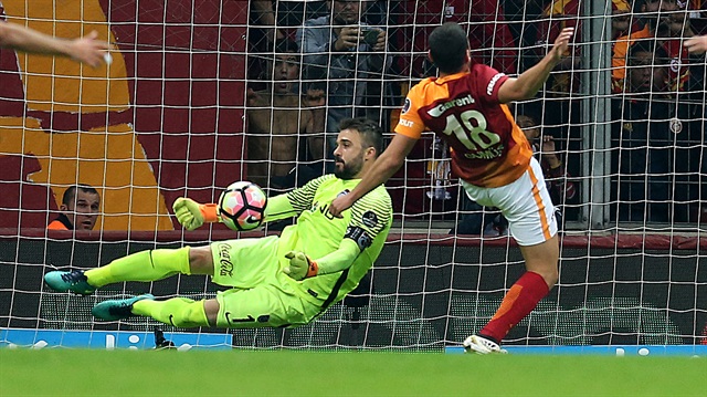 Galatasaray maçında yaptığı kurtarışlarla dikkat çeken Onur Kıvrak, galip geldikleri mücadelenin ardından çarpıcı ifadeler kullandı.