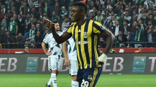 Fenerbahçe, Emenike'nin penaltı golüyle Atiker Konyaspor'u 1-0 mağlup etti.