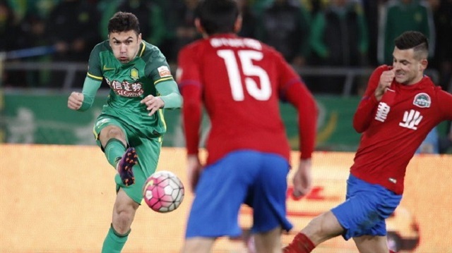 Burak Yılmaz, Beijing Guoan formasıyla çıktığı son 10 resmi maçta 10 gol attı.