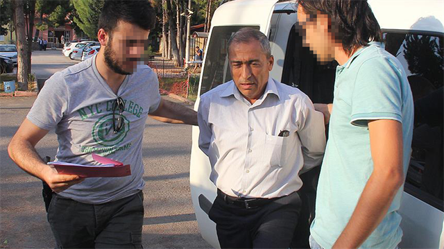 Eski Mersin İl Emniyet Müdürü Samih Teymur gözaltına alındı. 