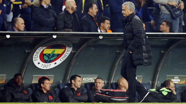 Jose Mourinho, Fenerbahçe mağlubiyetinin ardından takımdan göndermek istediği isimleri belirledi.