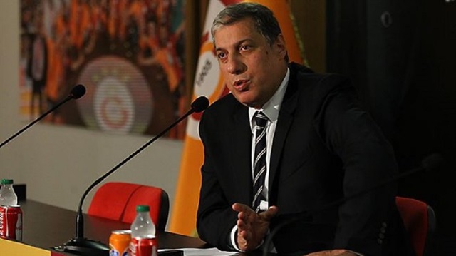 Galatasaraylı yönetici Nazifoğlu, hakem yönetimlerinde çifte standart olduğunu savundu.
