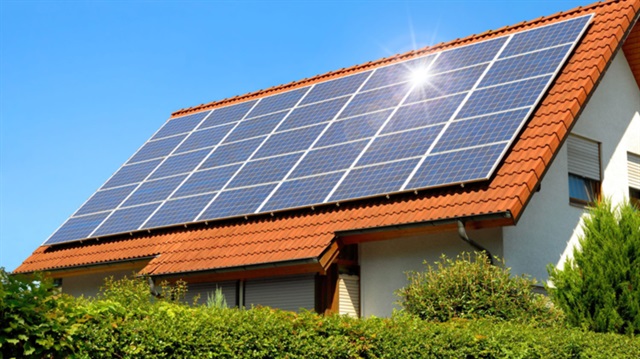 Google, Project Sunroof ile güneş enerjisi kullanımını yaygınlaştırmayı hedefliyor.
