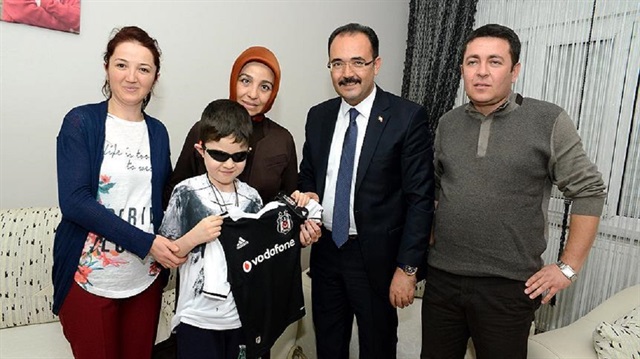 Mustafa'nın hastalığının tedavisi yalnızca 4 ülkede yapıldığı için aile 28 Kasım'da İtalya'ya gidecek.