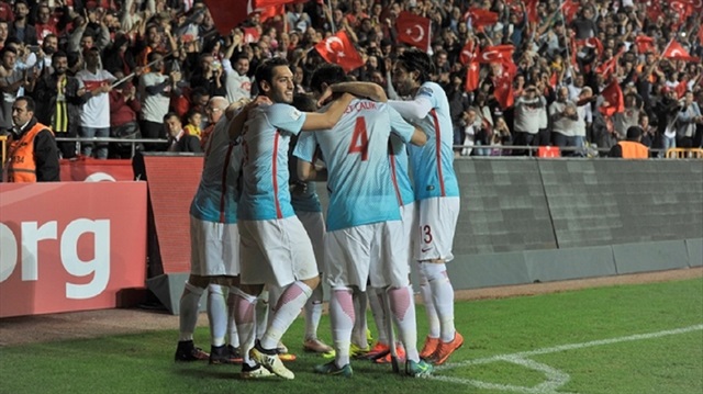 Türk Milli Takımı'nın, 16 Kasım 2014'te Türk Telekom Arena'da Kazakistan'ı 3-1 mağlup ettiği maç öncesinde, kaleci Volkan Demirel ile taraftarlar arasında gerginlik yaşanmış ve Volkan maça çıkmamıştı. Bu olaydan sonra A Milli Takım, İstanbul'da resmi maç oynamadı.