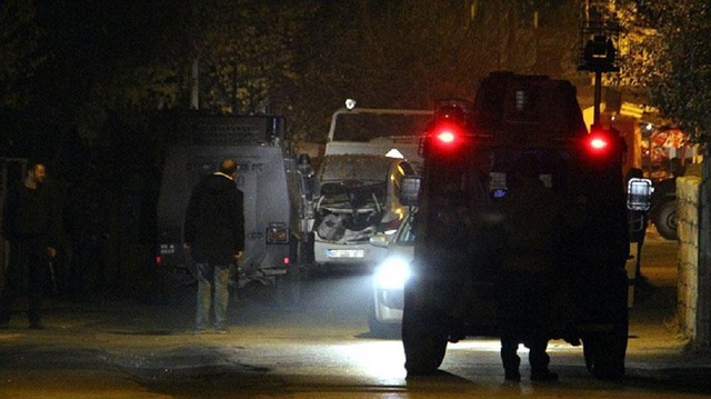 Van'da ihbar üzerine bulunup imha edilen bomba yüklü aracın, Ankara'da kiralandığı bildirildi. 