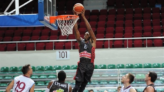 Shaquille O'Neal Mckissic Spor Toto Basketbol Ligi ve FIBA Şampiyonlar Ligi'nde dikkat çeken bir performans sergiledi. 