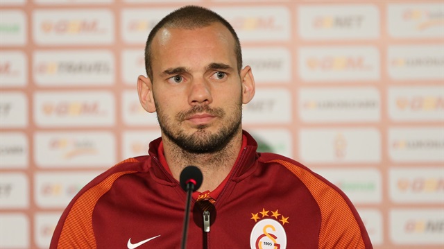 32 yaşındaki Sneijder bu sezon Süper Lig'de çıktığı 8 maçta 4 asist kaydetti.