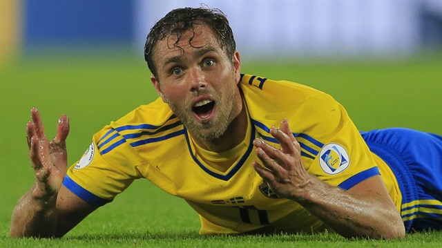 85 kez İsveç forması giyen Elmander bu maçlarda toplam 20 gol attı.