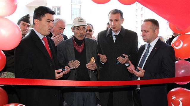 Yasin Özcan, daha önce FETÖ'ye ait binanın MEB'e tahsis edildiğini ve halk eğitim merkezi olarak hizmet vermeye başlayacağını ifade etti
