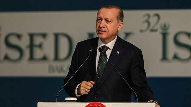 Cumhurbaşkanı Recep Tayyip Erdoğan, İstanbul Kongre Merkezi'nde, İslam İşbirliği Teşkilatı Ekonomik ve Ticari İşbirliği Daimi Komitesi (İSEDAK) 32. Toplantısı'nın açılış oturumunda konuştu. 
