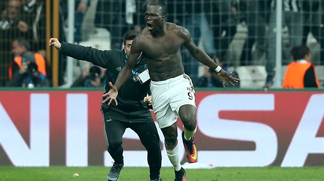 Beşiktaş'ın Kamerunlu yıldızı Vincent Aboubakar, Benfica karşısında takımının beraberlik golünü attı.