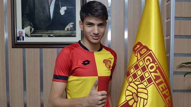 Eren Bilen son olarak U17 Milli Takımı'nın Amerika'da katılacağı özel turnuva için açıklanan kadroda kendisine yer bulmuştu.