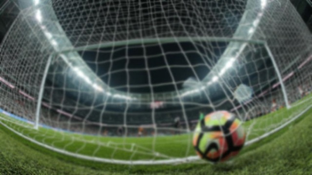 2001 yılından itibaren çocukları korumak için yeni kurallar getiren İngiltere Futbol Federasyonu, takımlarda genç oyuncularla iletişim halinde olacak sosyal yardım görevlilerinin bulunmasını zorunlu kılmıştı. 