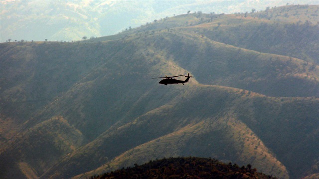 Cudi Dağı'nda PKK'lı teröristlerin tespit edilmesi üzerine bölgede hava destekli operasyon başlatıldı.