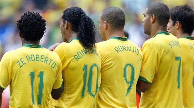 Palmeiras'ın kaptanı Ze Roberto, 42 yaşında kulübüyle birlikte şampiyonluk yaşama başarısı gösterdi. 